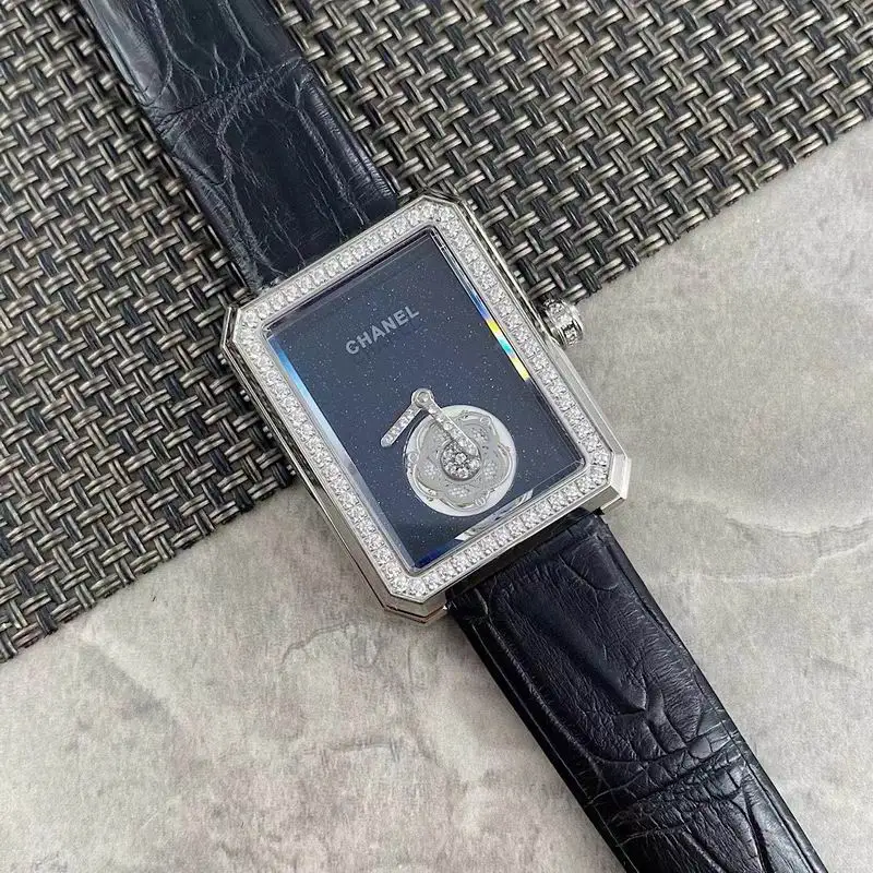 Chanel watch 022482